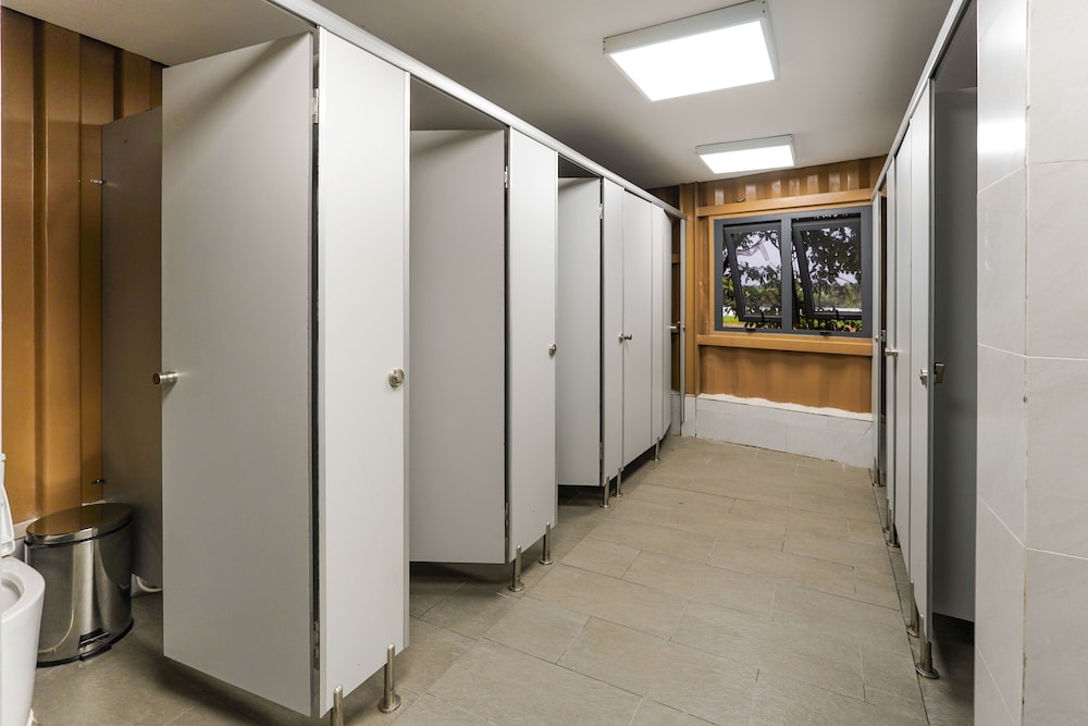 Shared Dormitory, Women only photo 2