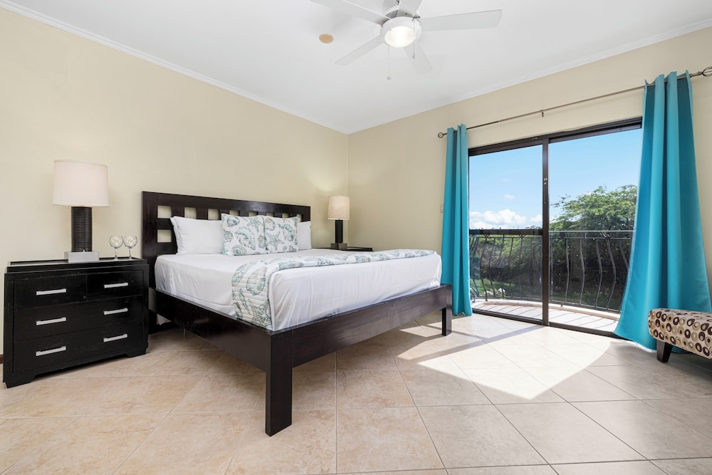 Family Townhome photo 2