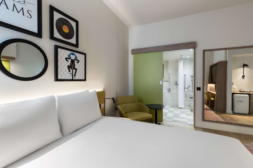 Room, 1 Queen Bed, Accessible