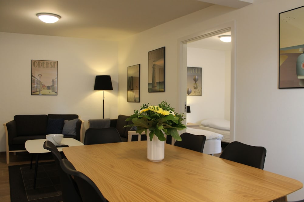 Deluxe Apartment, 2 Bedrooms, Private Bathroom (4-6) photo 1