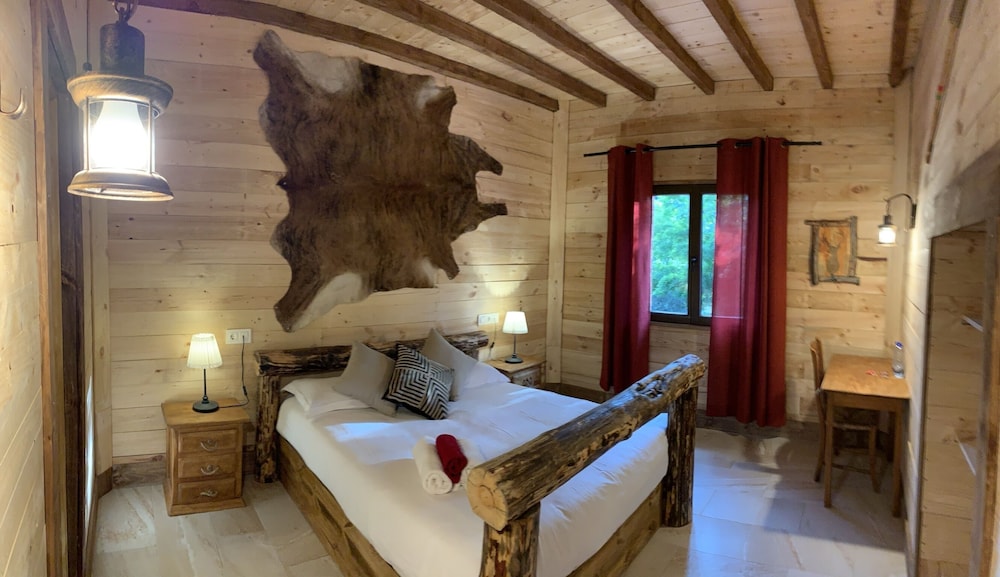 Basic Room (Bola Del Mundo)