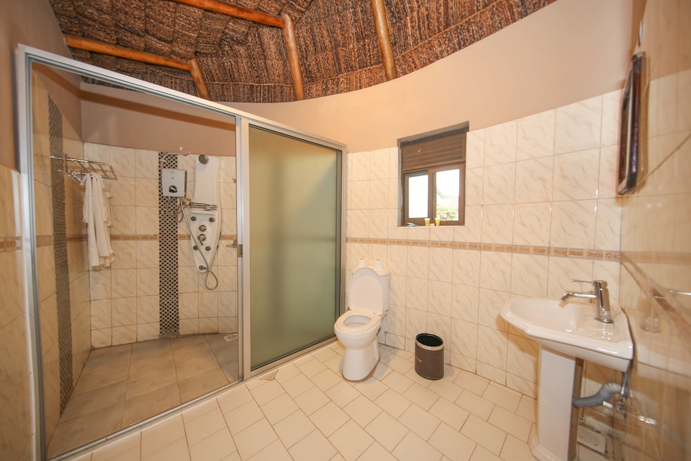 Deluxe Double or Twin Room photo 2