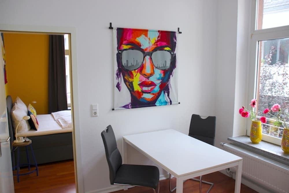 Basic Studio - Photo 8