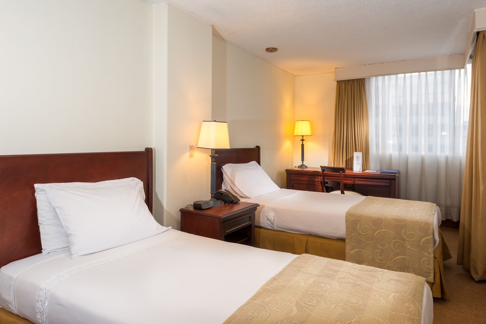 Standard Twin Room - Photo 1