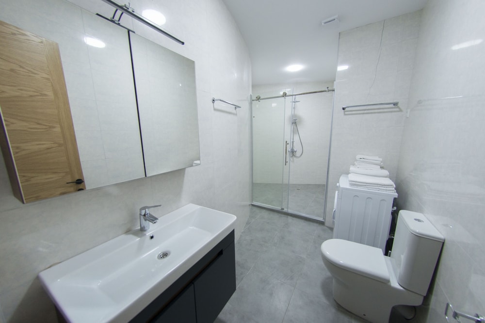 Family Suite - Photo 4