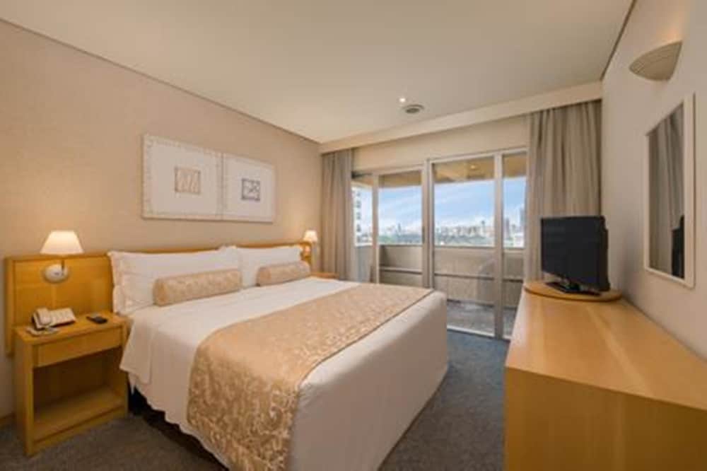 Premium Suite