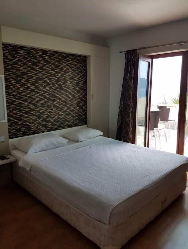 Deluxe Room, Terrace
