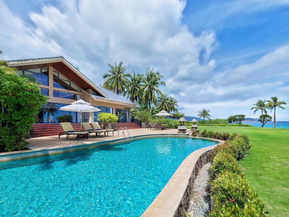 3 Bedroom Ocean View Presidential Suite thumbnail 6