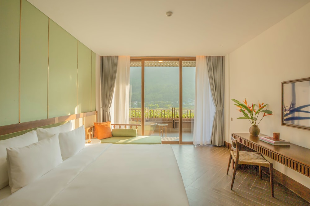 Executive Pool View Double Room photo 3