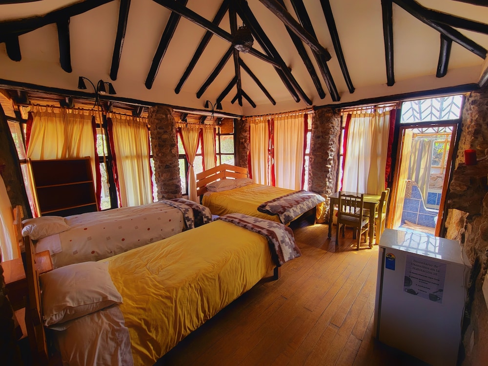 Family Room, Private Bathroom, Garden View photo 3
