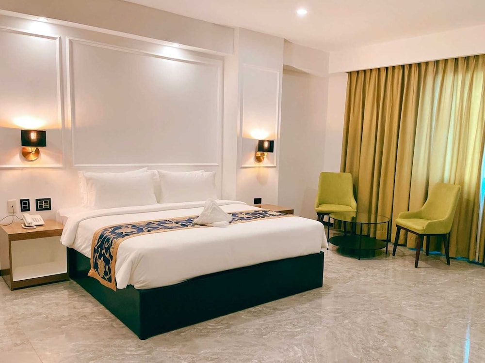 Deluxe Double Room photo 2