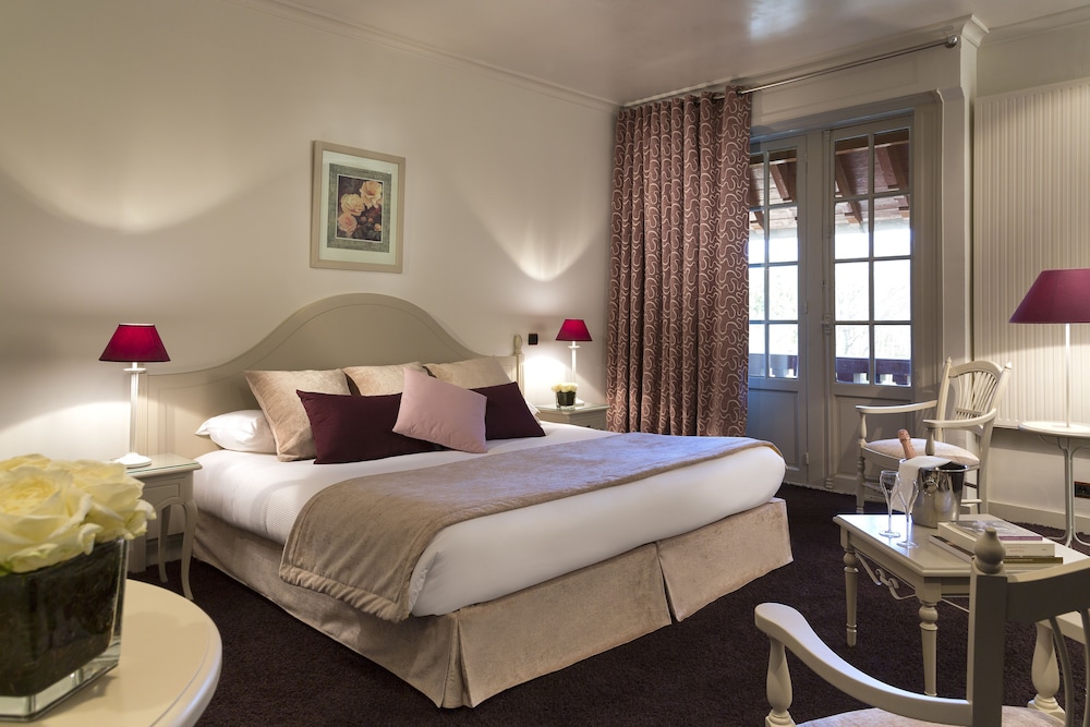 Deluxe Room (Château) - Photo 3