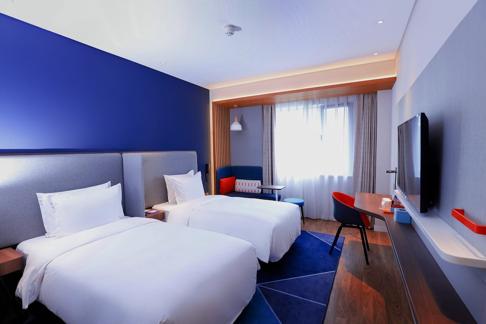 Standard Room, 2 Twin Beds photo 3