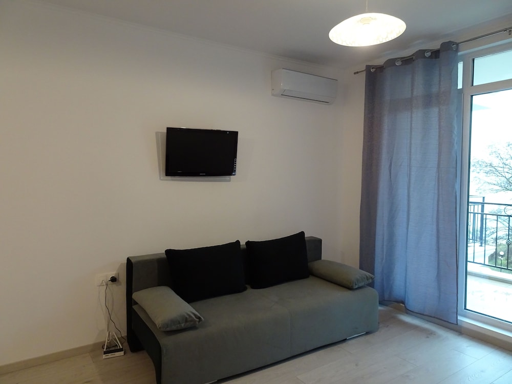Apartment - Photo 12