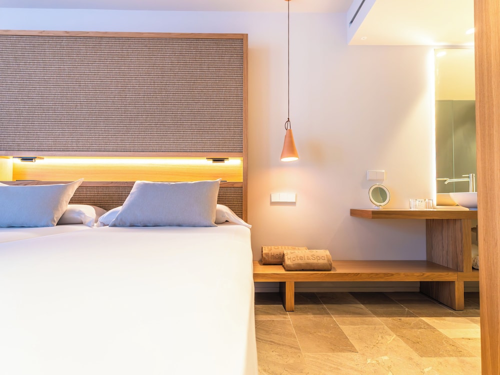 Premium Double Room Single Use