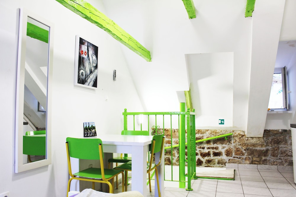 Apartment, 2 Bedrooms, Non Smoking, Private Bathroom - Photo 15