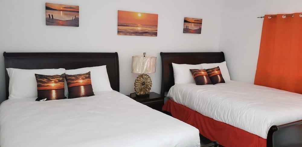 Deluxe Double Room, Partial Sea View, Poolside