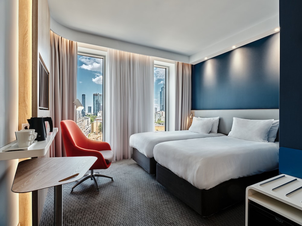 Standard Room, 2 Twin Beds, City View - Photo 1