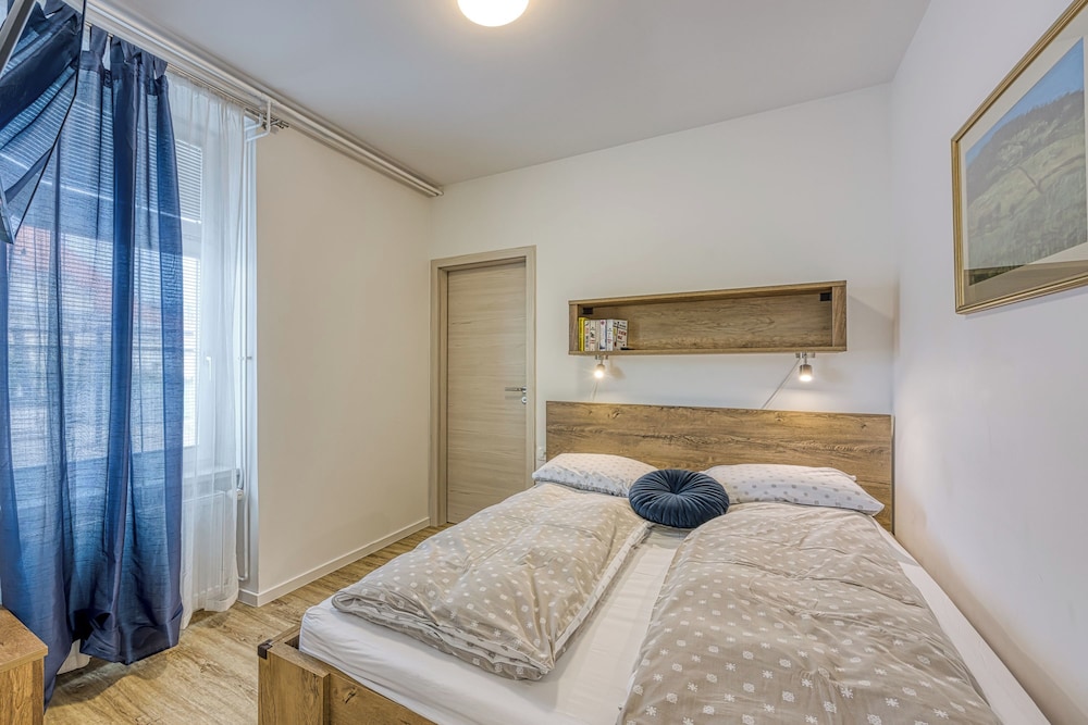 Family Studio (Apartments Jantar Studio 2) photo 2