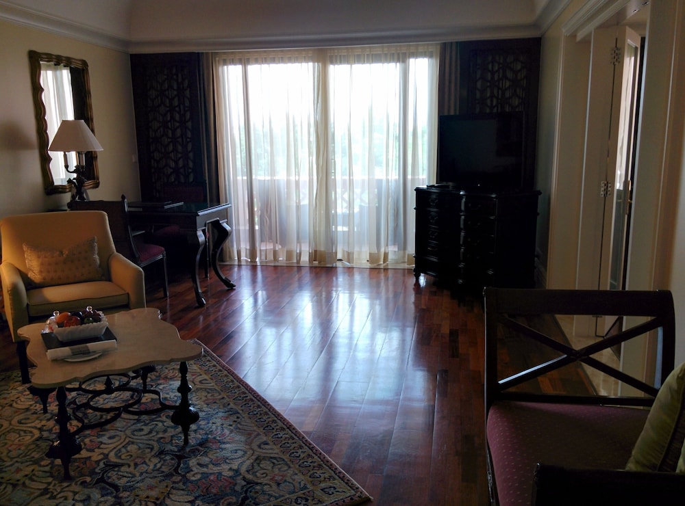 Royal Suite photo 3