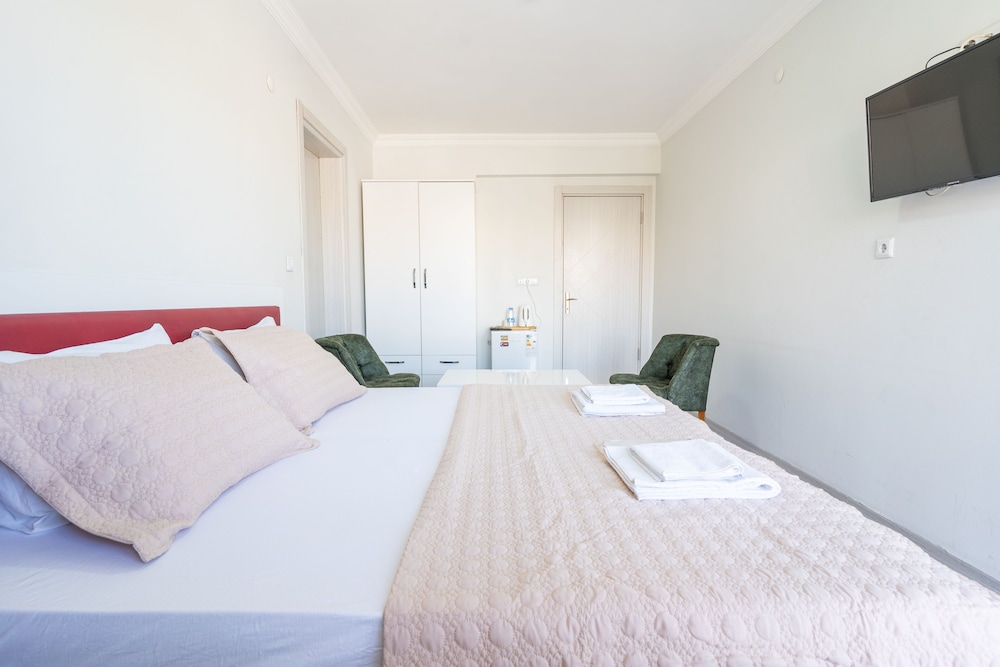 Double Room - Photo 1