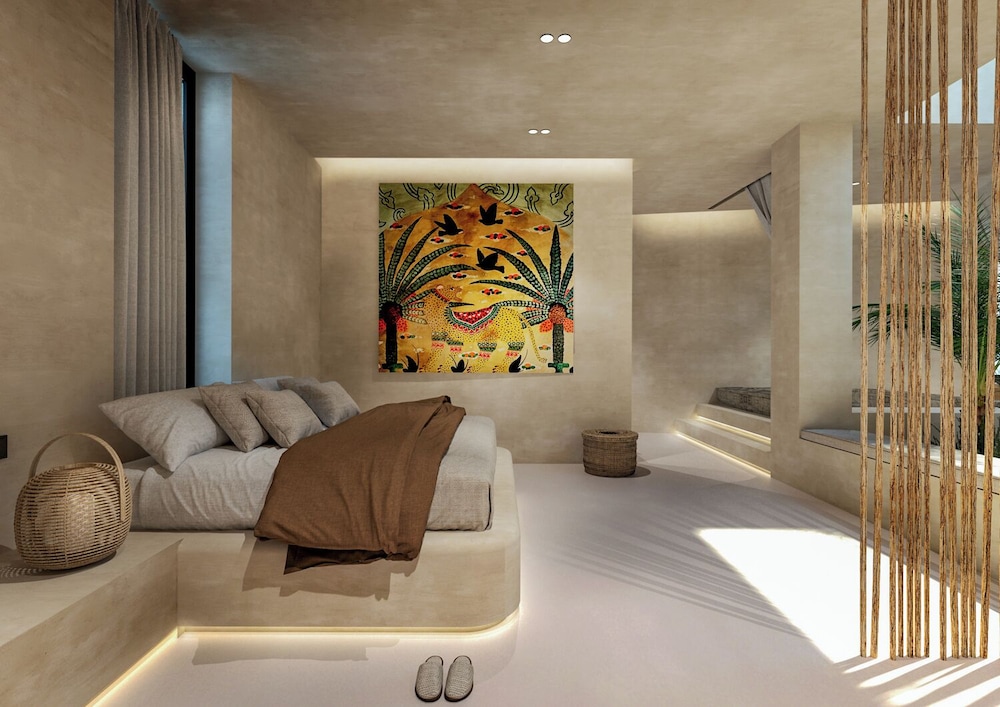 Superior Studio Suite, 1 King Bed, Non Smoking, Sea View