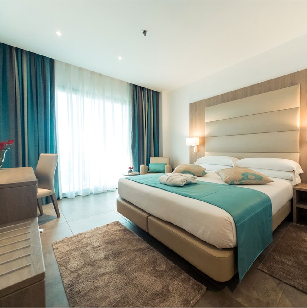 Twin Room, Mountain View