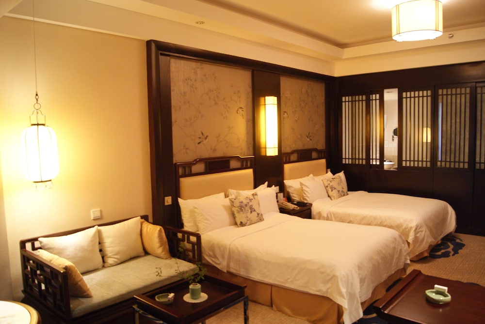 Courtyard Twin Room photo 1