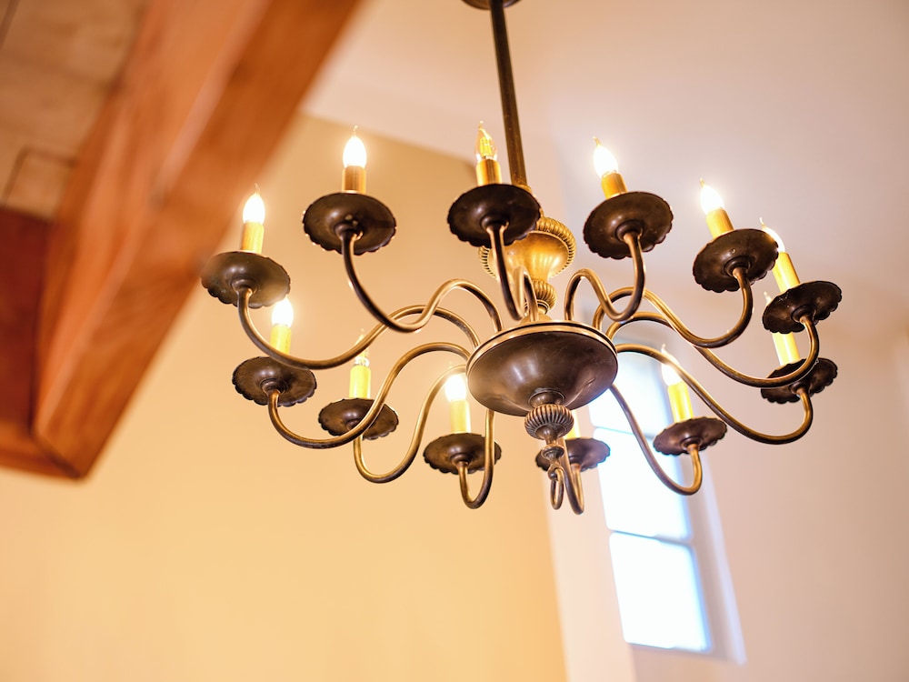 Premium House photo 2