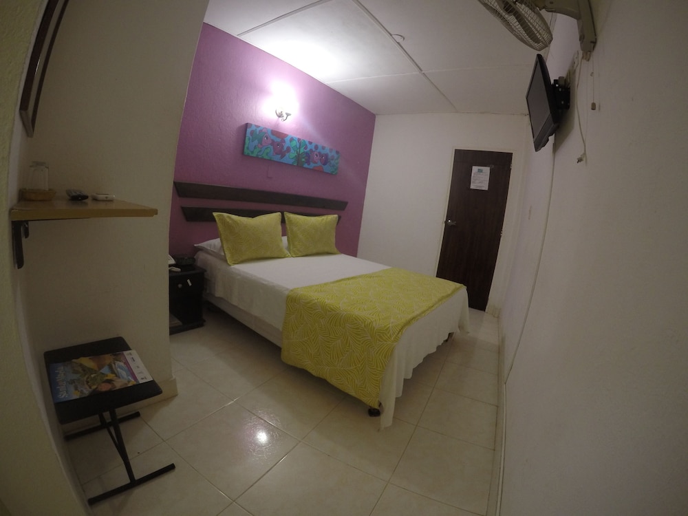 Standard Single Room, No View photo 3