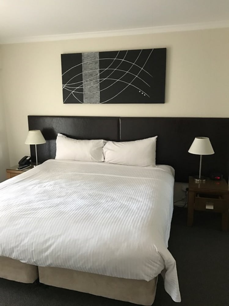One Bedroom Apartment