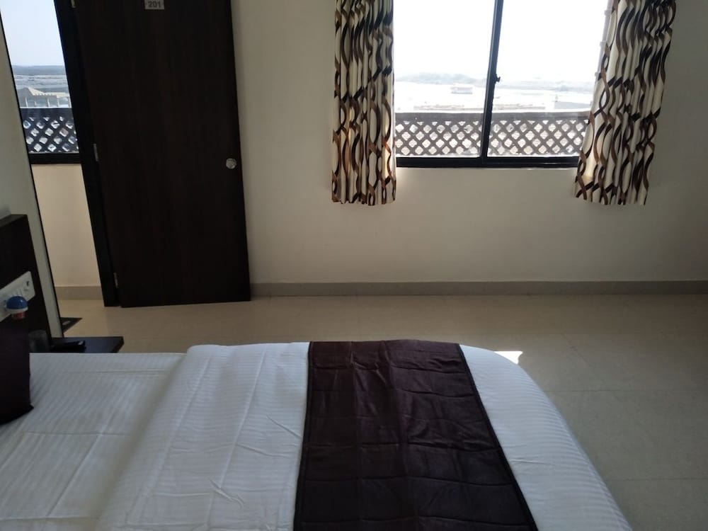 Sea View Double Bed Non Ac Room photo 1