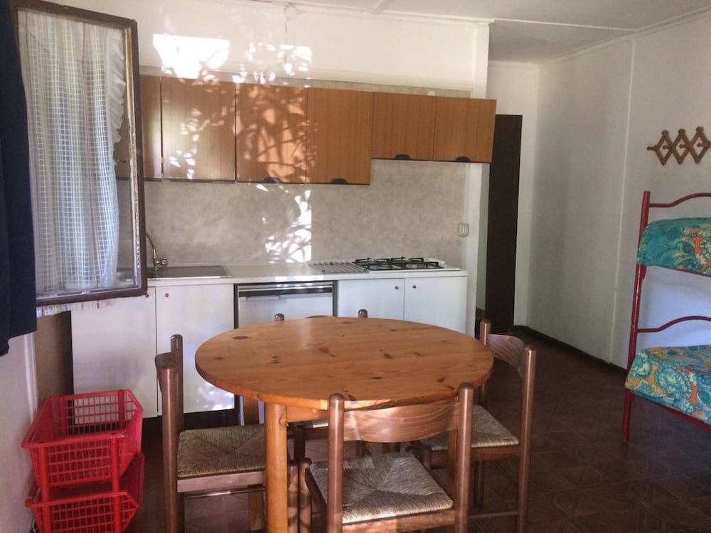 Mobile Home (up to 4 people) photo 2
