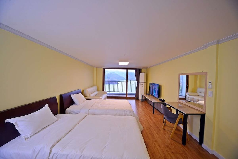 Suite Twin