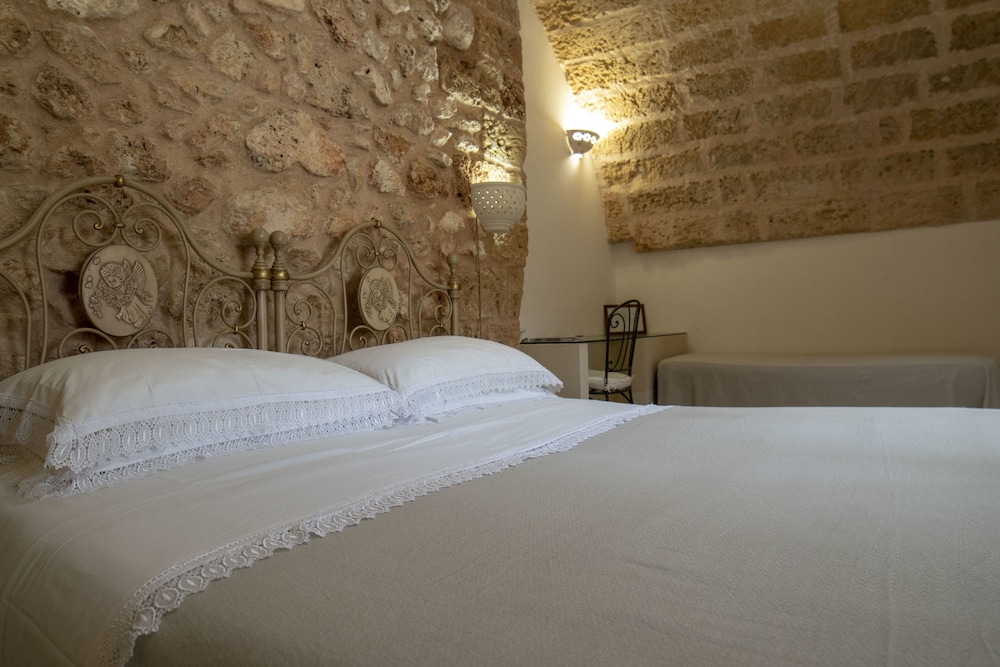Triple Room - Photo 29