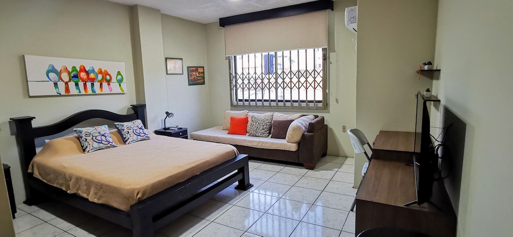 Apartment, 1 Bedroom photo 1