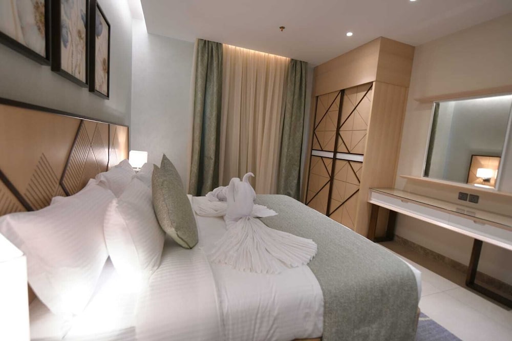 Junior Suite - Photo 1