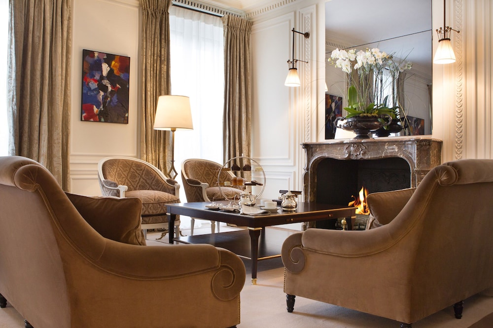 Suite (Duc de Morny) photo 1