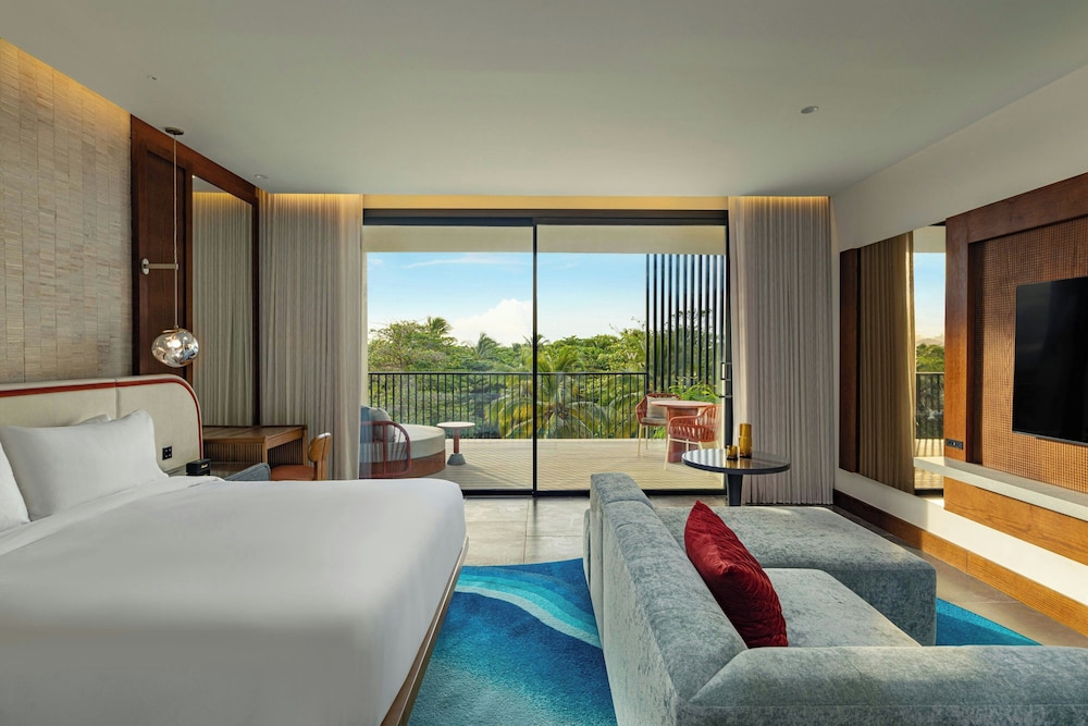 Suite, 1 King Bed (W, All-Incl. Adults Only, Tropical) - Photo 1