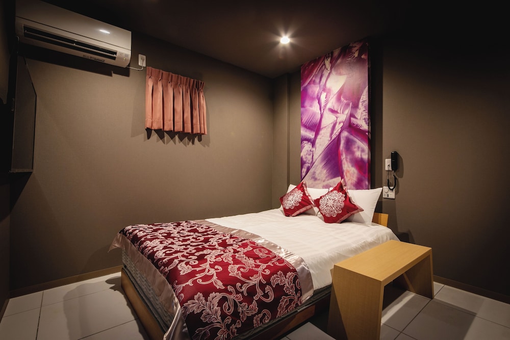 Chillax Superior Room, Smoking (E-Cigarettes Only)