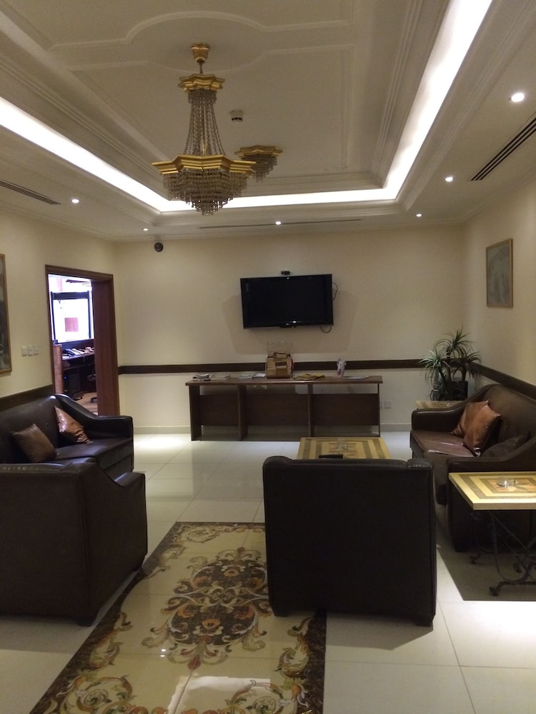 Executive Suite