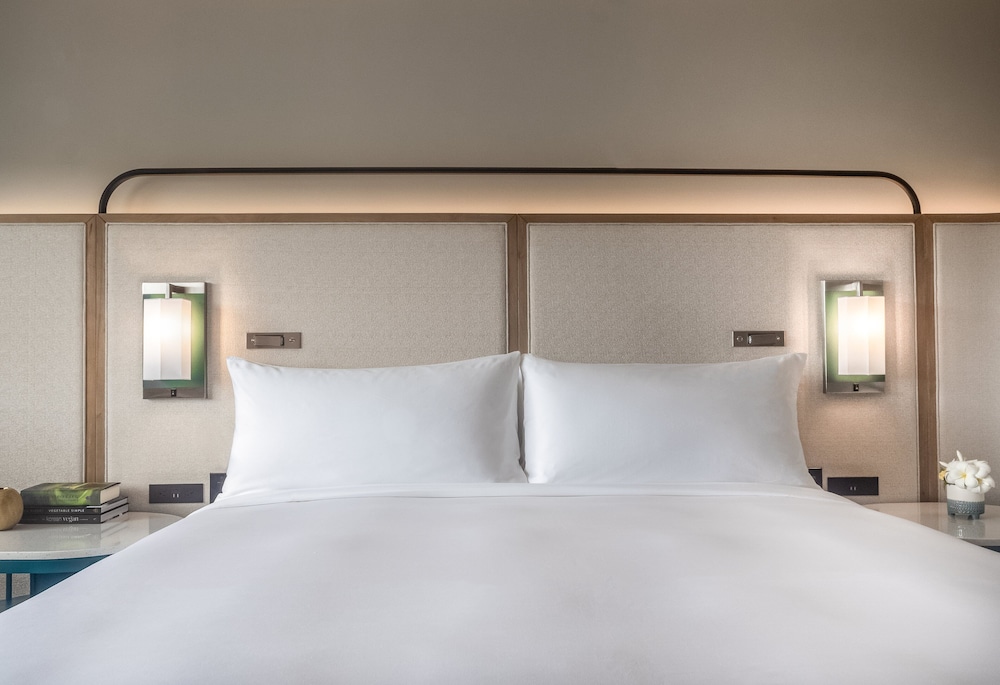 Suite, 1 Bedroom photo 2