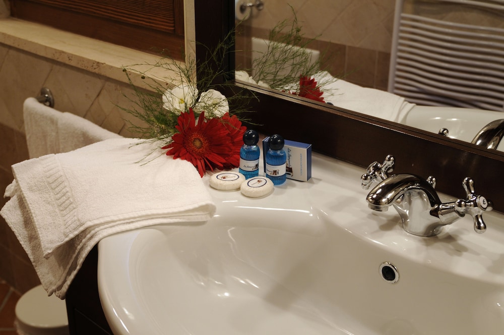 Superior Triple Room photo 2