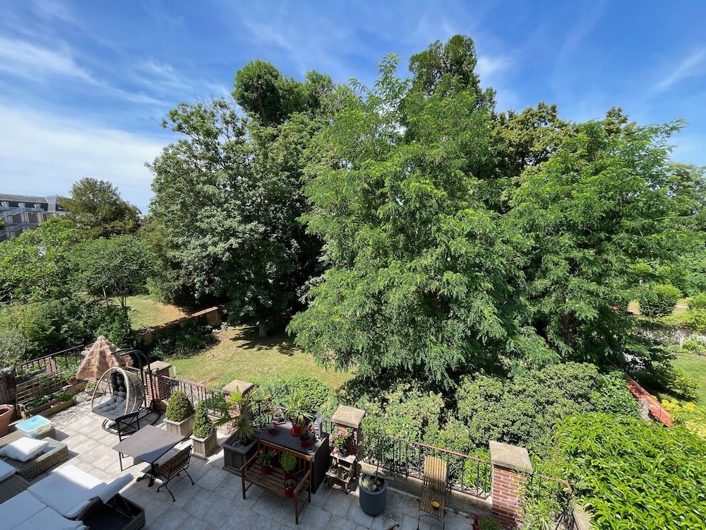 Family Apartment, Private Bathroom, Garden View (citybreak premium) photo 2