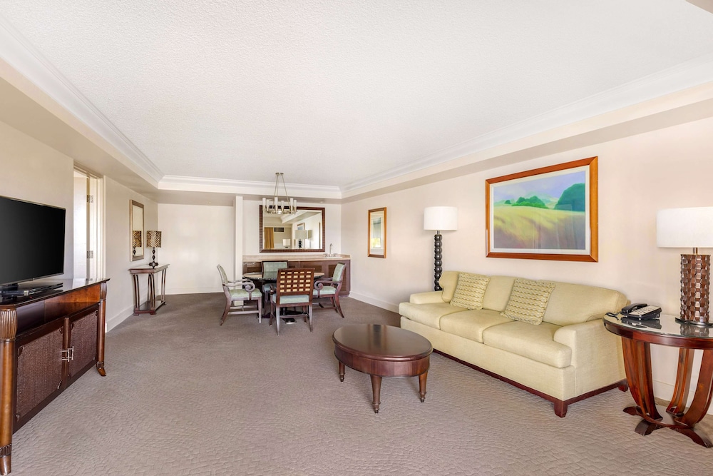 Standard Room, 1 King Bed, Ocean View