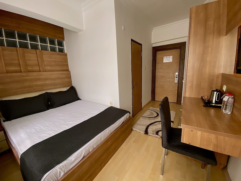 Standard Room - Photo 1