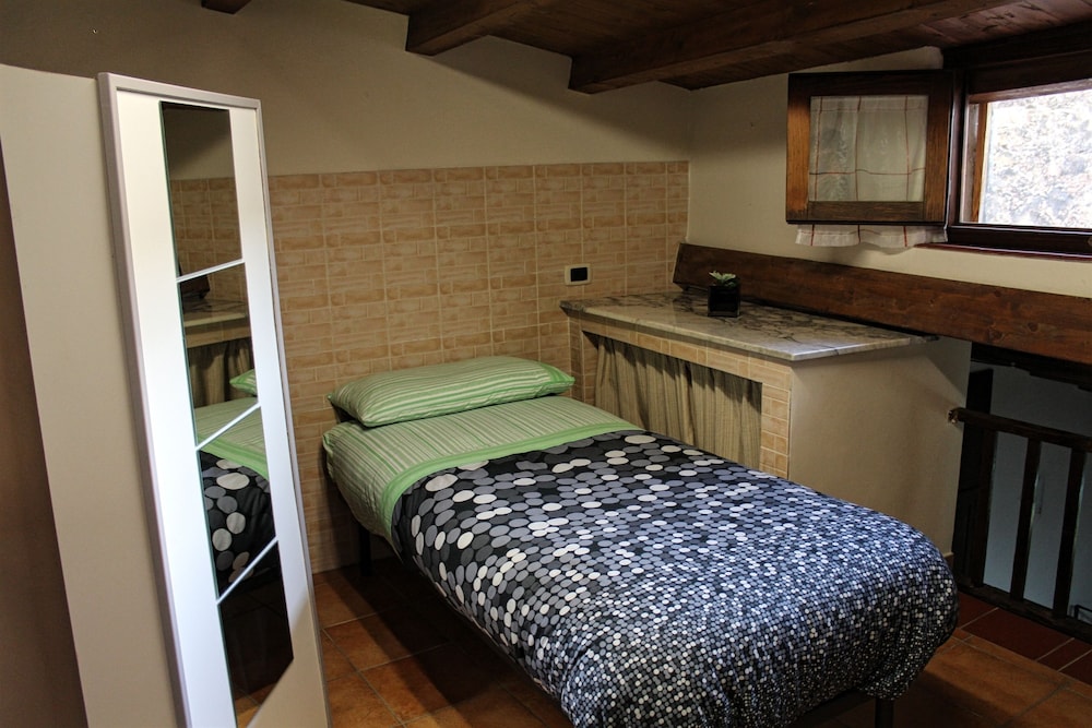 Apartment, 2 Bedrooms, Kitchen photo 3