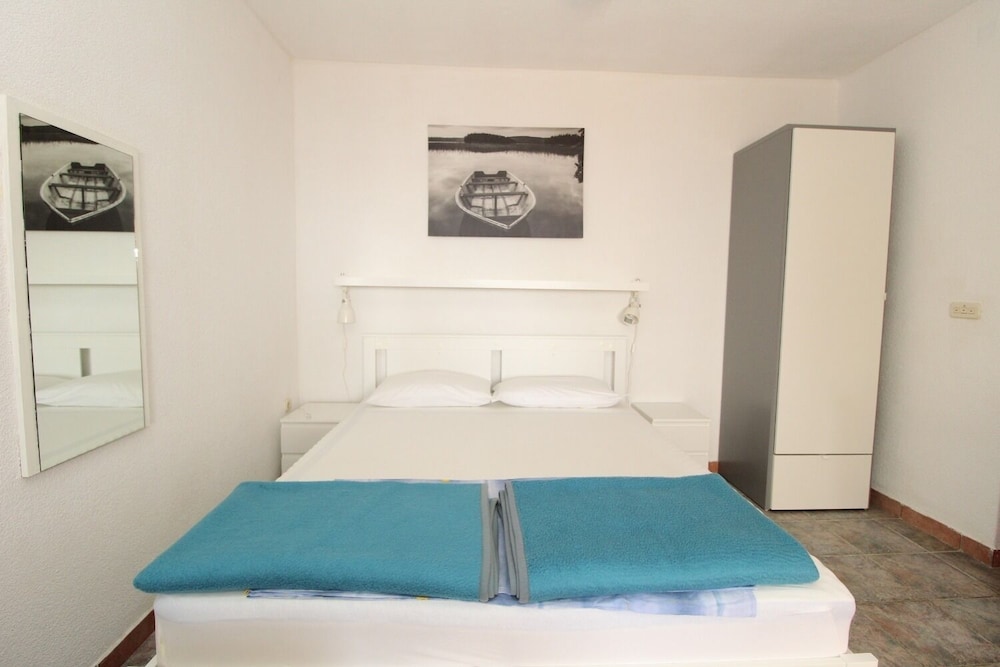Studio (UGA - perfect location - SA6 Grgur(2)) photo 1