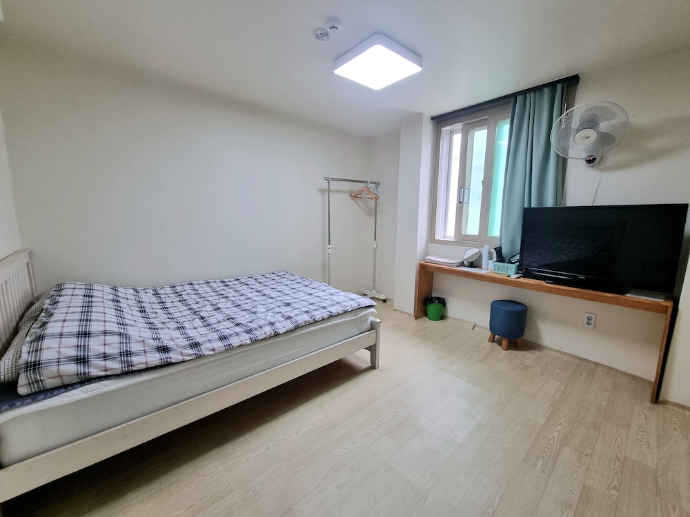Basic Room - Photo 5