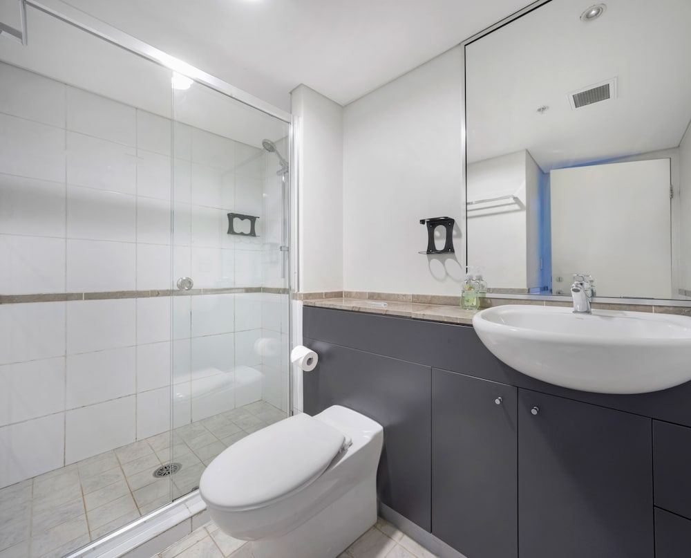 Apartment, 1 Bedroom, Private Bathroom (NHA653-102(N))